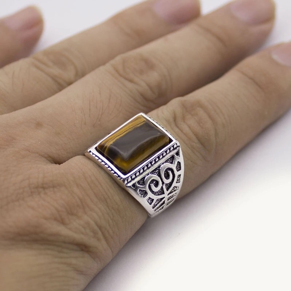 New Beautiful Tigers Eye Ring